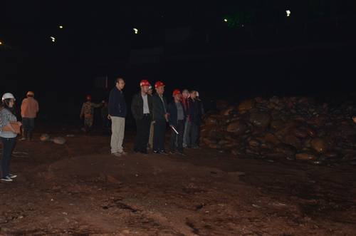 董蜀良到雅安青衣江漏水洞應急施工現場檢查指導工作 