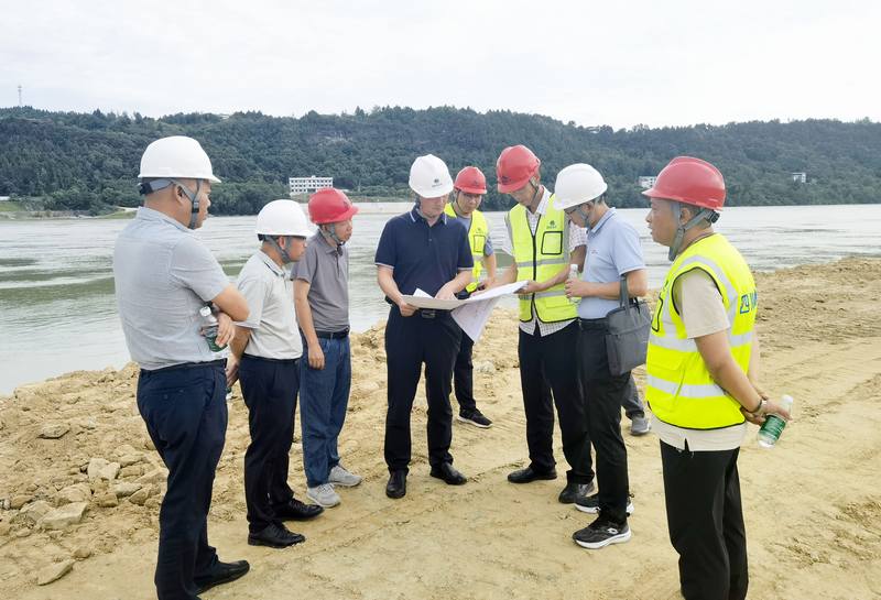 公司黨委書記、董事長袁斌帶隊督導檢查亭子口灌區一期工程I標項目工作