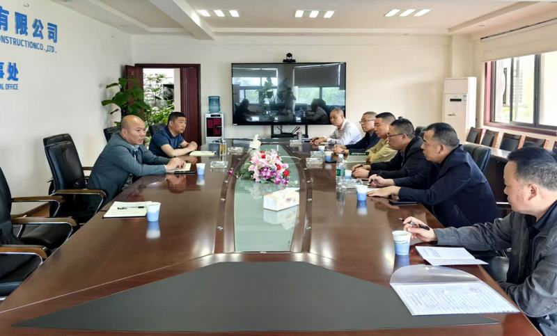 鄒世界一行赴都江堰開展倉庫消防安全、防汛安全檢查